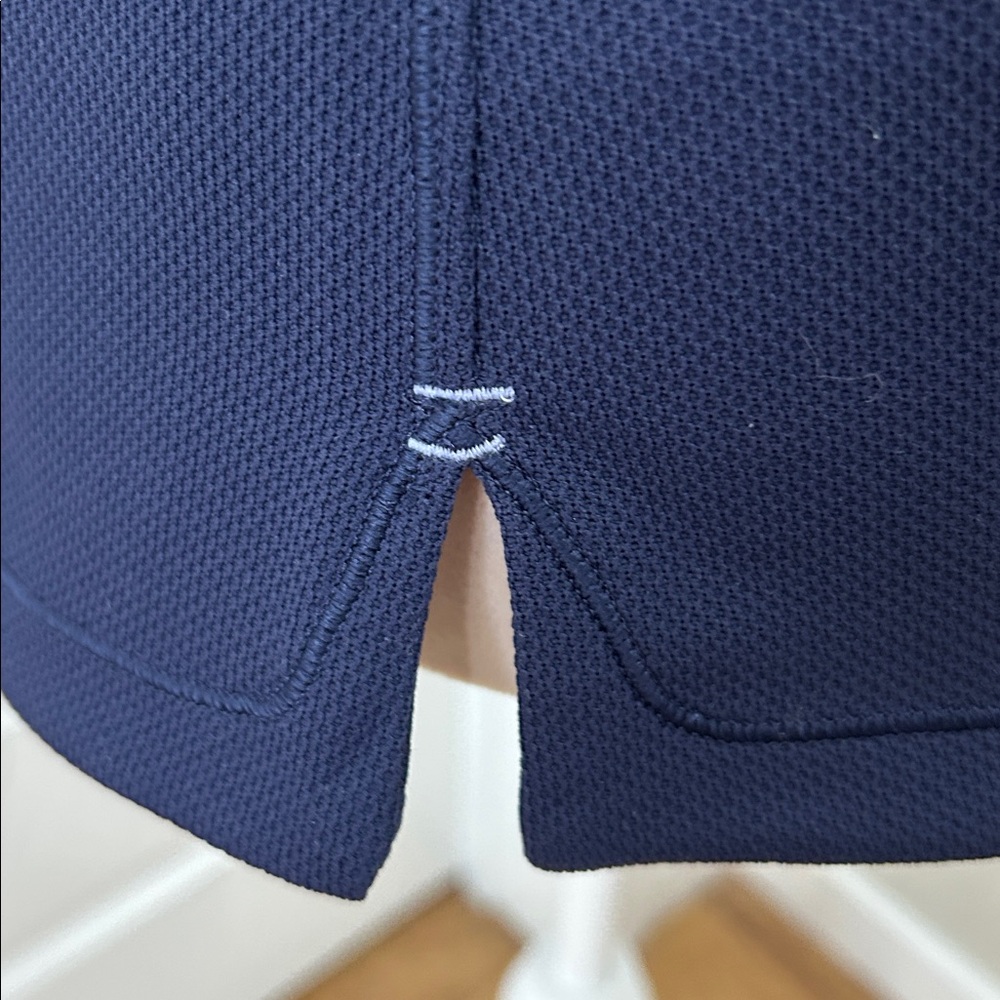 Athleta Top - Picture 6 of 9